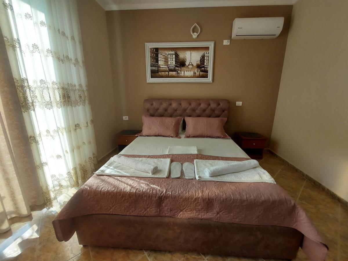 Hotel Fama Škalngur Extérieur photo
