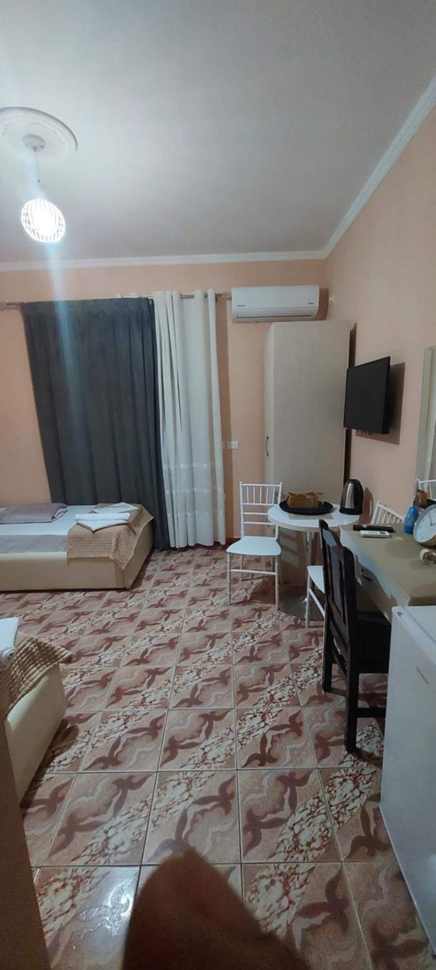 Hotel Fama Škalngur Extérieur photo
